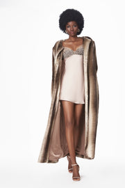 Váy cô gái đá quý hoang dã