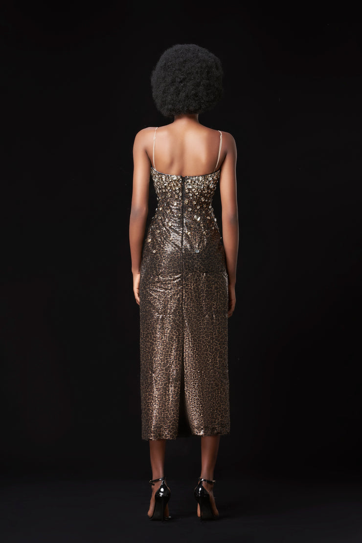 Váy Jaguar đính đá quý mạ vàng