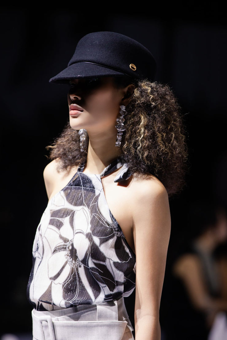 Áo thun Black Bloom