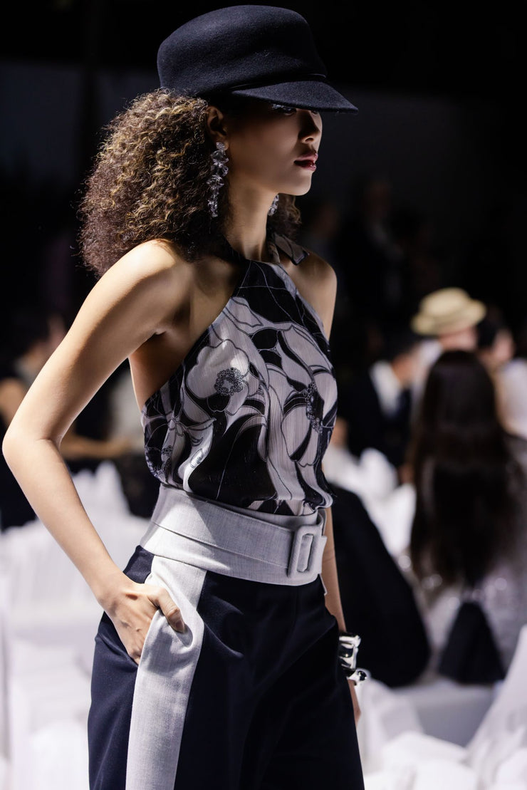 Áo thun Black Bloom