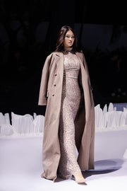 Váy mùa xuân lạnh giá