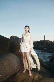 Áo khoác cát vàng