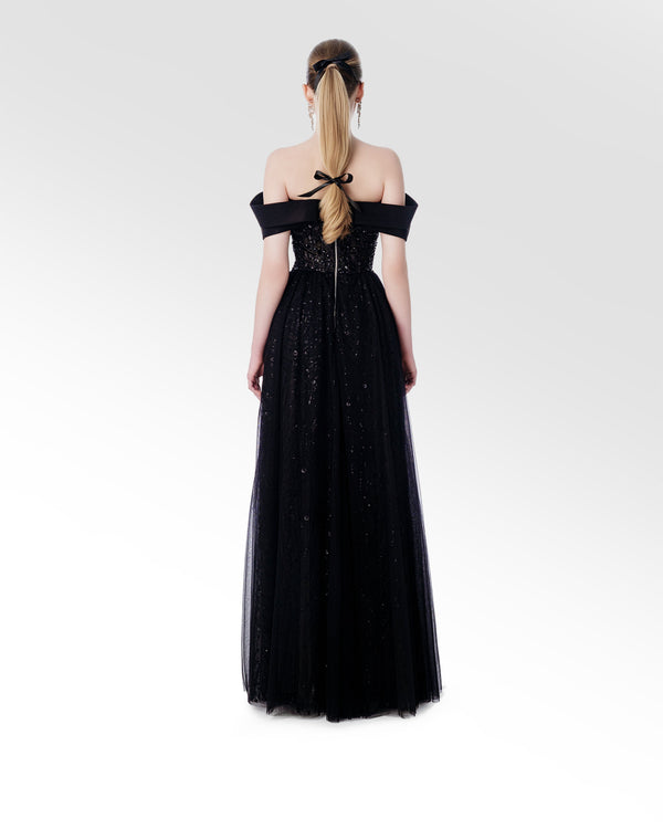 FEMININE ARMOR Dress