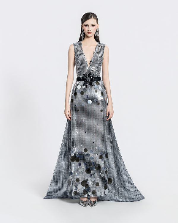 LADY IN POWER GOWN